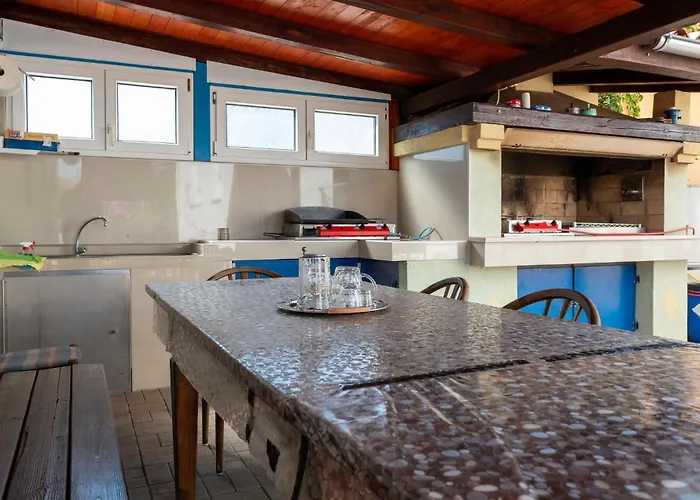 Stunning In With Wifi Daire *