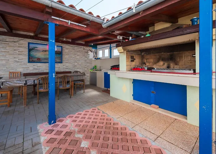 Stunning In With Wifi Daire Valbandon